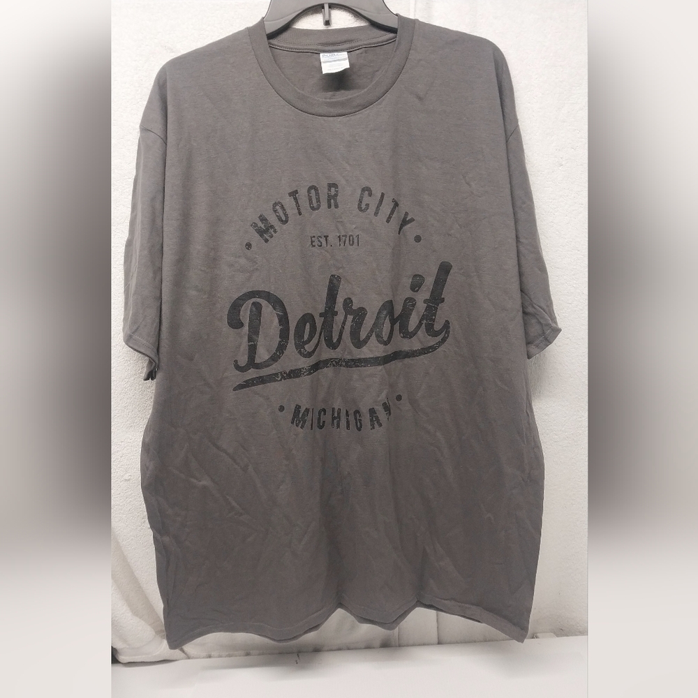 Motor City Detroit Michigan Gray And Black Short Sleeve Shirt Sz XXL New